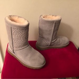 UGG Boots Cut Out Pattern NWOT
